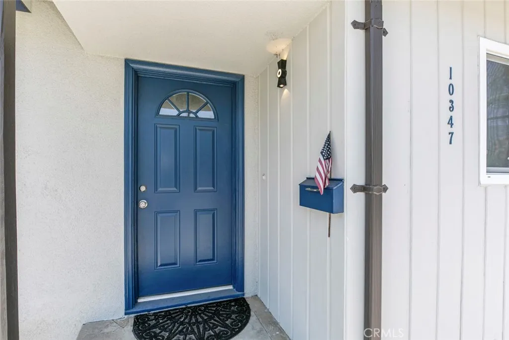 10347 Newhome Avenue, Sunland, California 91040 home-pic-4